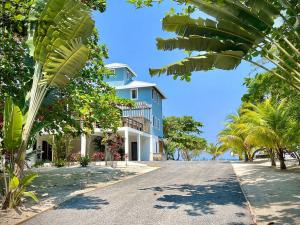 Prodej rodinného domu, Camp Bay, José Santos Guardiola, Honduras, 511 m2