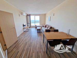 Prodej bytu 2+kk, Obzor, Bulharsko, 68 m2