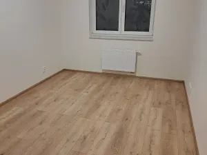 Pronájem bytu 2+kk, Praha - Štěrboholy, Hrušovská, 46 m2