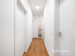 Pronájem bytu 3+kk, Praha - Hloubětín, Waltariho, 75 m2