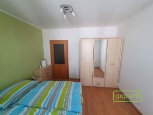 Pronájem bytu 2+kk, Praha - Záběhlice, Ve slatinách, 42 m2