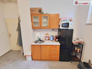 Pronájem bytu 1+kk, Praha - Smíchov, Mošnova, 21 m2