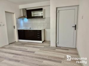 Pronájem bytu 2+kk, Ivančice, Na Brněnce, 29 m2