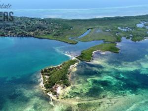 Prodej pozemku, Port Royal, José Santos Guardiola, Honduras, 161996 m2