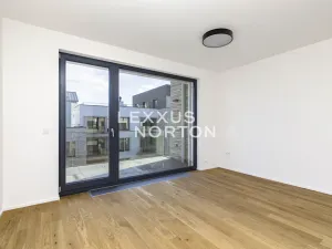 Pronájem bytu 2+kk, Praha - Holešovice, U průhonu, 51 m2