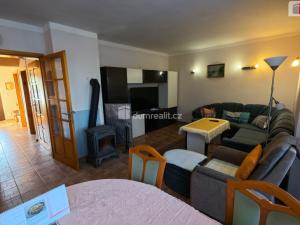 Prodej rodinného domu, Bystřice - Ouběnice, 300 m2