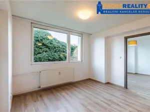 Pronájem bytu 2+kk, Beroun, Na Klášteře, 41 m2