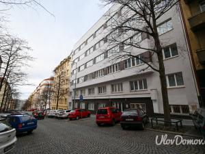 Prodej bytu 2+kk, Praha - Žižkov, Baranova, 63 m2