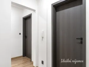 Pronájem bytu 2+kk, Praha - Chodov, Benkova, 41 m2