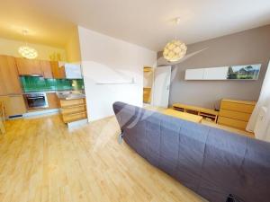 Pronájem bytu 1+kk, Šestajovice, Komenského, 34 m2