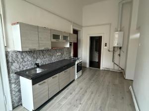 Pronájem bytu 3+1, Teplice, Lounská, 98 m2