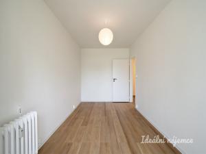 Pronájem bytu 2+kk, Praha - Černý Most, Vybíralova, 44 m2