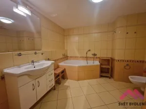 Pronájem bytu 2+kk, Praha - Jinonice, U kříže, 79 m2