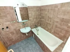 Prodej bytu 3+1, Vizovice, Masarykovo nám., 85 m2