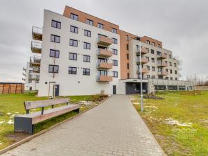 Pronájem bytu 2+kk, Praha - Kbely, Sedlářova, 58 m2