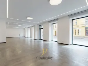 Pronájem obchodního prostoru, Šumperk, Hlavní třída, 215 m2