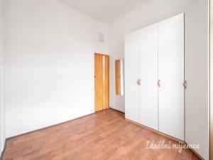 Pronájem bytu 4+1, Praha - Nové Město, Dittrichova, 76 m2