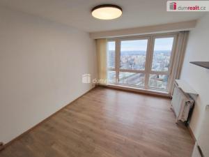 Pronájem bytu 1+kk, Praha - Kobylisy, Kyselova, 24 m2