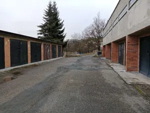 Pronájem garáže, Brno, Štouračova, 17 m2