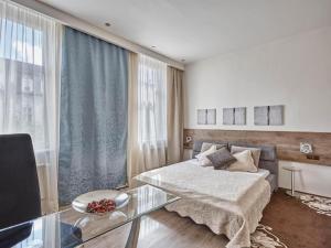 Prodej ubytování, Praha - Smíchov, 1221 m2
