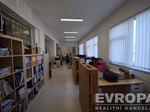 Prodej komerční nemovitosti, Kolín - Kolín IV, Královská cesta, 1510 m2