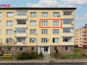 Prodej bytu 1+1, Karlovy Vary - Bohatice, Lomená, 38 m2