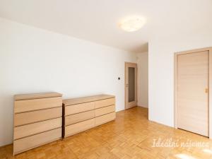 Pronájem bytu 2+kk, Praha - Libeň, Sokolovská, 51 m2