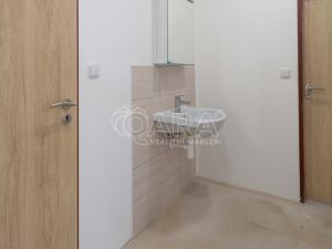 Pronájem výrobních prostor, Mělník, Plavební, 250 m2