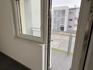 Pronájem bytu 1+kk, Znojmo, Třešňová, 21 m2