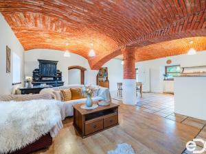 Prodej apartmánu, Mšeno, Na Skaličkách, 2273 m2