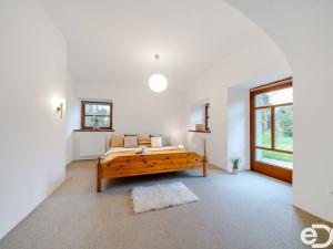 Prodej apartmánu, Mšeno, Na Skaličkách, 2273 m2