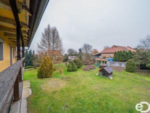 Prodej apartmánu, Mšeno, Na Skaličkách, 2273 m2