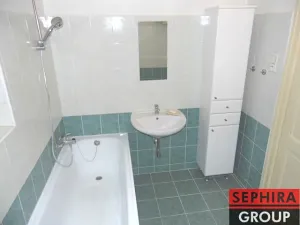 Pronájem bytu 1+kk, Praha - Bubeneč, Eliášova, 33 m2