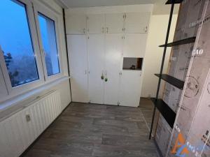 Pronájem bytu 2+kk, Chomutov, Školní pěšina, 40 m2