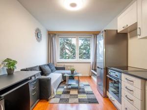 Prodej bytu 2+kk, Praha - Černý Most, Bryksova, 39 m2