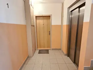 Pronájem bytu 2+kk, Praha - Hlubočepy, Wassermannova, 48 m2