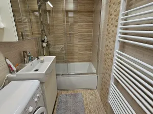 Pronájem bytu 2+kk, Praha - Hlubočepy, Voskovcova, 51 m2