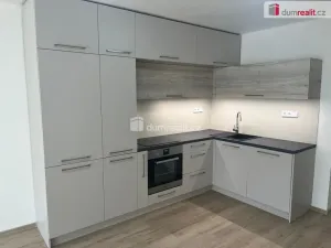 Pronájem bytu 2+kk, Zlín, Sadová, 51 m2