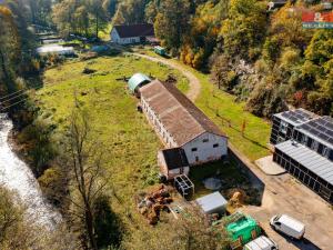 Prodej výrobních prostor, Husinec, Mikulášova, 4900 m2