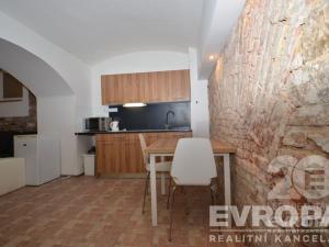 Prodej komerční nemovitosti, Praha - Žižkov, U božích bojovníků, 47 m2