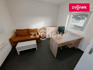 Pronájem kanceláře, Zlín - Mladcová, Návesní, 35 m2