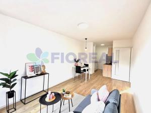 Pronájem bytu 2+kk, Praha - Strašnice, Pod altánem, 48 m2