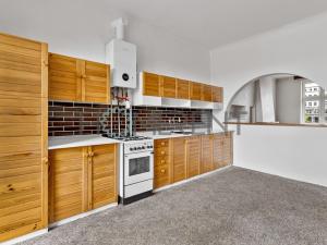 Prodej bytu 3+1, Liberec - Liberec III-Jeřáb, nám. Soukenné, 124 m2