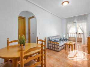 Prodej bytu 3+kk, Torrevieja, Španělsko, 64 m2