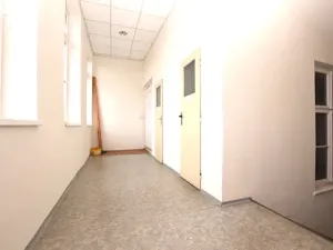 Prodej výrobních prostor, Příbram, Nádražní, 1000 m2