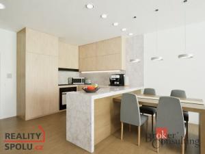 Prodej bytu 2+kk, Kaplice, Na Vyhlídce, 64 m2