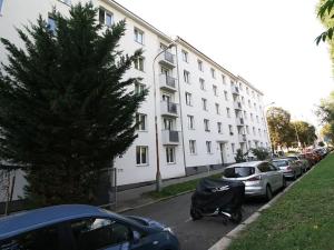 Prodej bytu 2+1, Praha - Vysočany, Poštovská, 61 m2