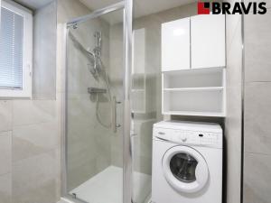 Pronájem bytu 1+kk, Brno - Pisárky, Hroznová, 28 m2