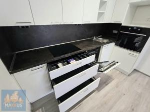 Pronájem bytu 3+kk, Praha - Dolní Měcholupy, Kardausova, 97 m2