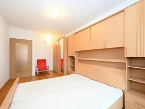 Pronájem bytu 2+kk, Praha - Žižkov, Kališnická, 49 m2